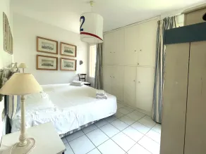 4-personers terrasslägenhet i ett privat område några steg från havet - Image 5