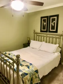 Mountain Bliss......your chalet getaway retreat!! 4BR 2BA with private setting!! - Image 4