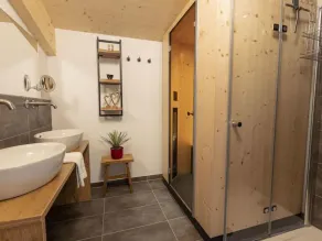 mit 2 Schlafzimmern & IR-Sauna by Interhome - Image 3