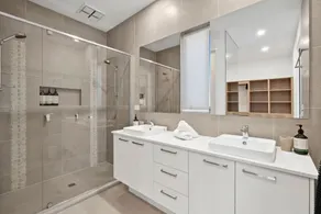 Bella Beach Resort - An Oasis on the Bellarine with heated pool - Image 2
