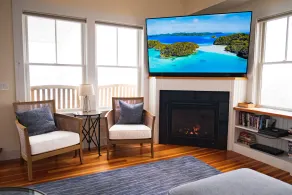 Cliff side home directement sur la baie de Cape Cod avec plage privée - Image 5