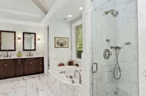 Hög Luxury Wainscott Estate 5br 5. 5 bth Entertain i stil - Image 2