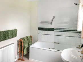 1 bedroom accommodation in Balfron, near Drymen Loch Lomond & The Trossachs - Image 4