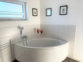 Exclusive, high-quality vacation apartment, sauna, large balcony, sea view, close to the beach - Image 4