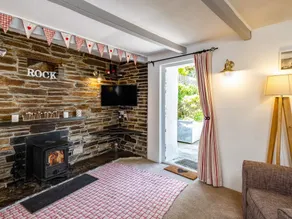 ST MICHAELS, pet friendly, character holiday cottage in Rock - Image 3
