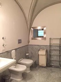 Vivez à la Renaissance avec le confort moderne - Image 4