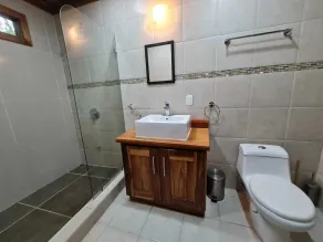 Stunning holiday home with jacuzzi at Cahuita National Park. 3bed/3bath/AC - Image 2