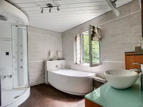 Maison au calme très bien équipée pour 12 personnes avec cheminée - Image 4