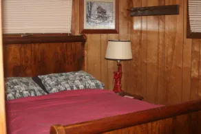 Rustic Cabin on Private Lake - Image 5