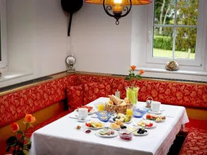 Double Room 2 People - Heilbad Burgwies, bed and breakfast - Image 4