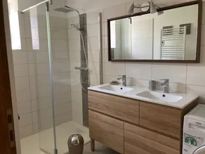Gîtes 6 Personnes Climatisés Dans un mas de Charme et de Caractère Avec Piscine - Image 3