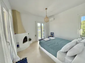 Large Greek Villa in Krithoni 5 minutes from beach and Agia Marina - Image 5