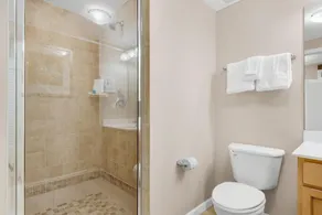 Palms of Destin, Gulf and pool views, Great amenities - Image 5