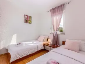 Splendid Apartment with Hot Tub in Crikvenica Croatia - Image 4