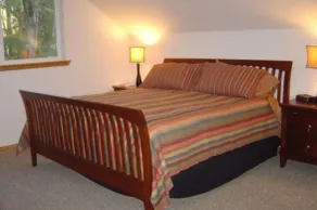 Mountain Chalet with Hot Tub, Gameroom and Wifi, Sleeps up to 10 - Image 2