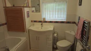 Family Friendly Comfortable Holiday Home - Image 2