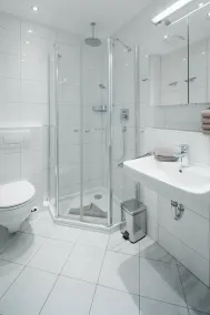 // REGINA MARIS - APARTMENT 1 // - Image 3
