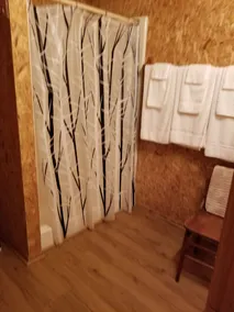 Cabin 1   queen bed with a separate bedroom with a double bed - Image 2