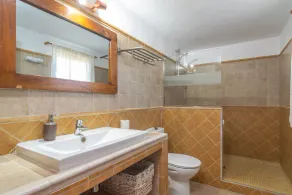 PILI - Wonderful villa with private pool amidst the fields. Free WiFi - Image 2