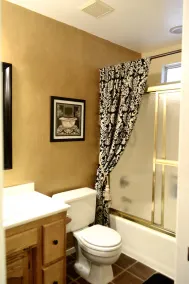 3 King Beds On Pacific  *Downtown  *Pets OK  *Hot Tub - Image 4