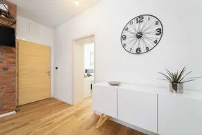 4*Flat in the Heart of the City, Onsite parking, Wifi - Image 2