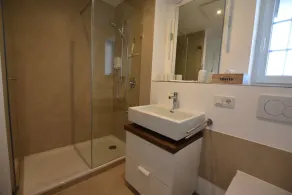 5 estrelas - Apartamento com varanda em Landhausvilla am Chiemsee - Image 4