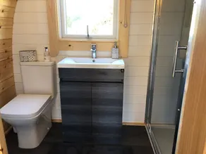 Luxury Glamping Pod in Acharacle - Image 2