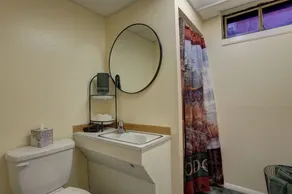 Cozy King Suite + Near Hospital & Downtown + Fireplace - Image 3