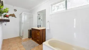 Tumbaramba - Ideal for Families - Image 2