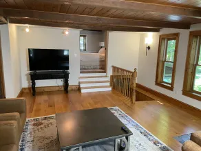 Cheerful Circa 1700 3 Bedroom Farmhouse - Image 2