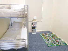 3 Bedroom Family Friendly Home - WiFi Available - Image 2