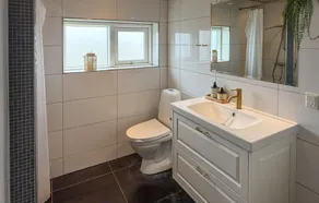 Beautiful Home In Blåvand With Sauna - Image 5