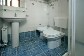 Comfortable and modern apartment in Porec, close to the city center and the beach, pets are welcome - Image 2