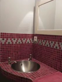 Hus mitt i vingårdarna med uppvärmd pool - Image 3