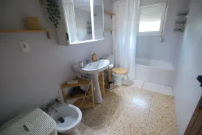 Sonniges Ferienhaus mit privatem Pool - Image 2
