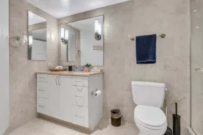 Centrally Located Furnished Apt In Penn Quarter 2 Bedroom Apts by RedAwning - Image 4