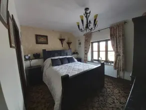 2 Bed Flat - Sleeps 3 - Parking - Wifi - Image 2