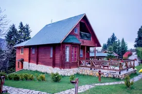 kedra Village wooden chalet in the mountain me iamatika loytra  with thermal spas - Image 2