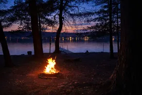 Serenity Beach Haus – Hot Tub & Fire Pit, Near Hiking, Skiing & Snowmobiling - Image 4