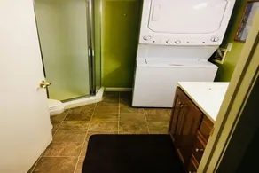 Waverly 3 Bedroom Unit - Image 2