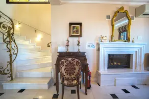 Classic Style Super Lux Villa with pool, jacuzzi. Stunning sea & mountain views - Image 3