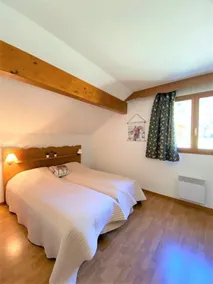 Chalet, view mountain, swimming pool, terrace, parking, tv, ski locker, 55m², La Joue du Loup - Image 4
