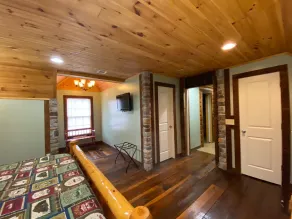 Top Rated 5 Star Exceptional Clean Luxury-fire pit-pool table-pet friendly! - Image 3