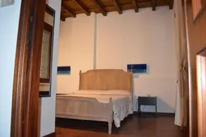 Farmhouse 3 km from the center of Mantua - Image 2