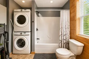 Hot Tub | Yard | Stargaze | EV | BBQ | Dogs OK - Image 3