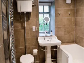 2 bedroom accommodation in Winsham, near Chard - Image 4