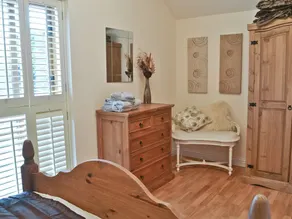 3 bedroom accommodation in Kidderminster - Image 4