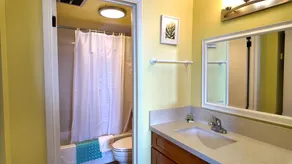 Royal Kuhio 2309 - Upgrade Studio w/ Stunning Ocean Views in Heart of Waikiki! - Image 4