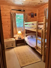 Knotty pine log cabin - boating, fishing, ATV trails and hiking! - Image 5