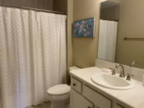 Designer home minutes from Eastport area, near 7 golf courses, & pet friendly! - Image 5